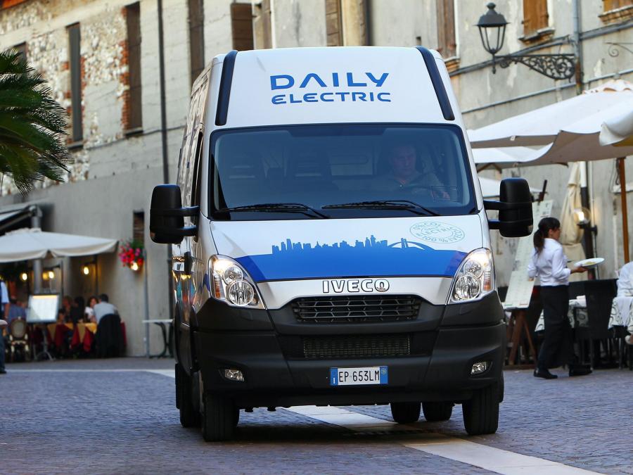  Iveco Daily Electric 2012 года  (фото 3 из 11)